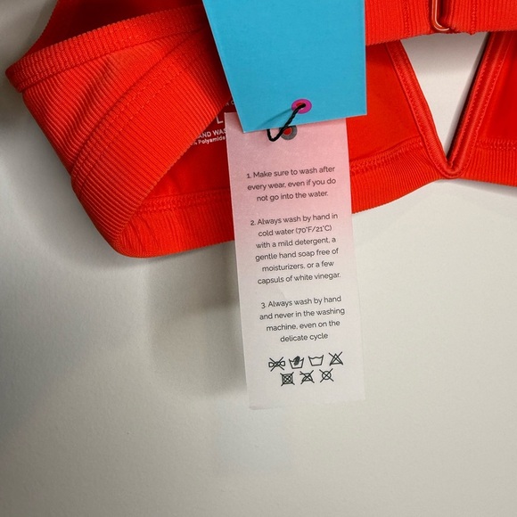 Women's Red Jenna swim top OneOne swim - Picture 8 of 8